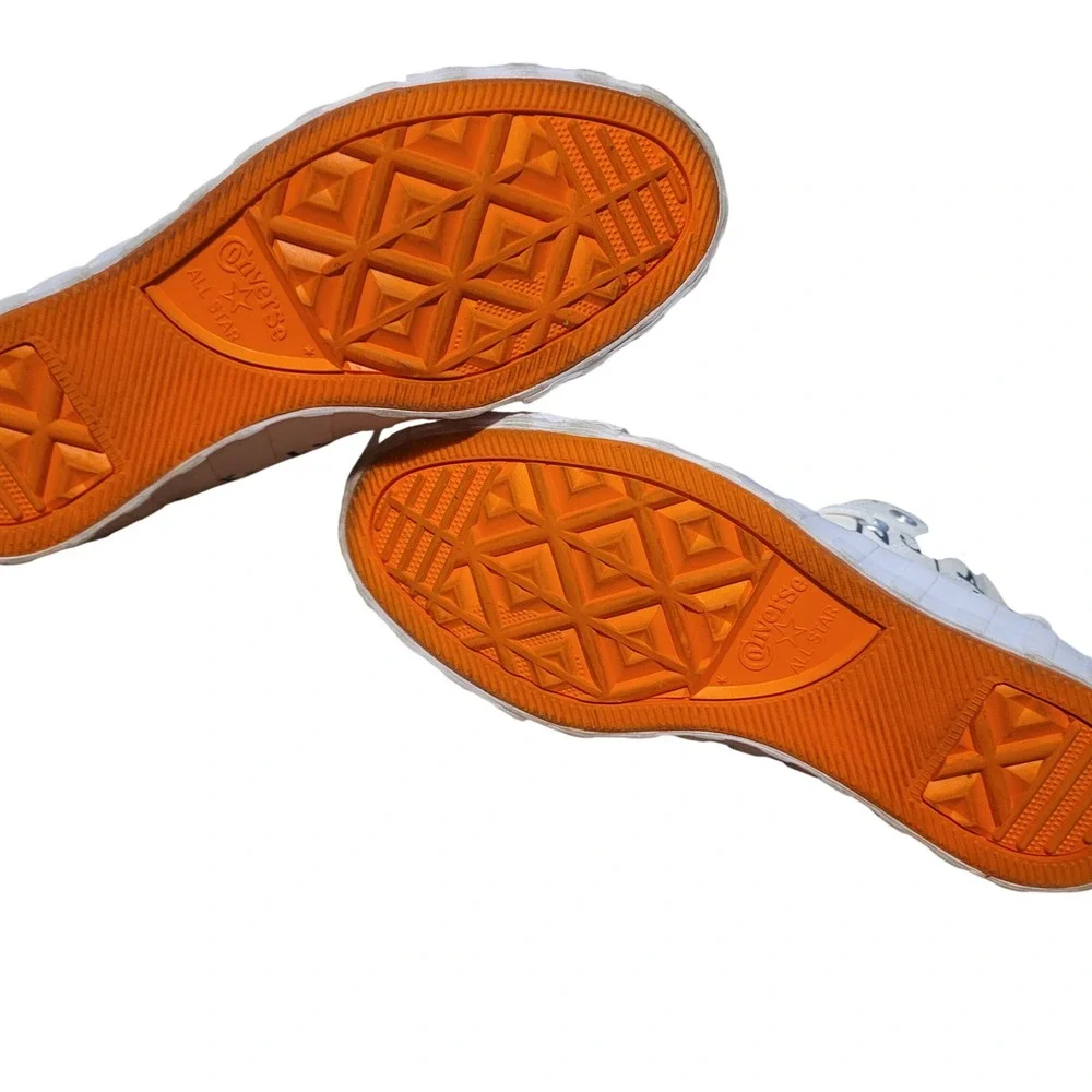 Converse UNT1TL3D Hi Not a Chuck Youth Boys 4 High‎ Top Sneakers Cream Orange
